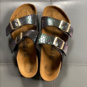 Iridescent Birkenstock’s